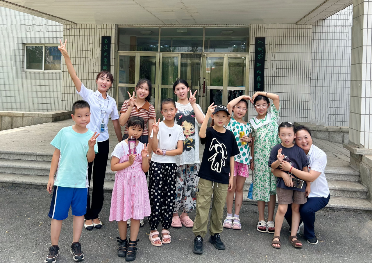 尊龙集团、温泉集团、公服集团2024年暑期爱心托管班圆满结束